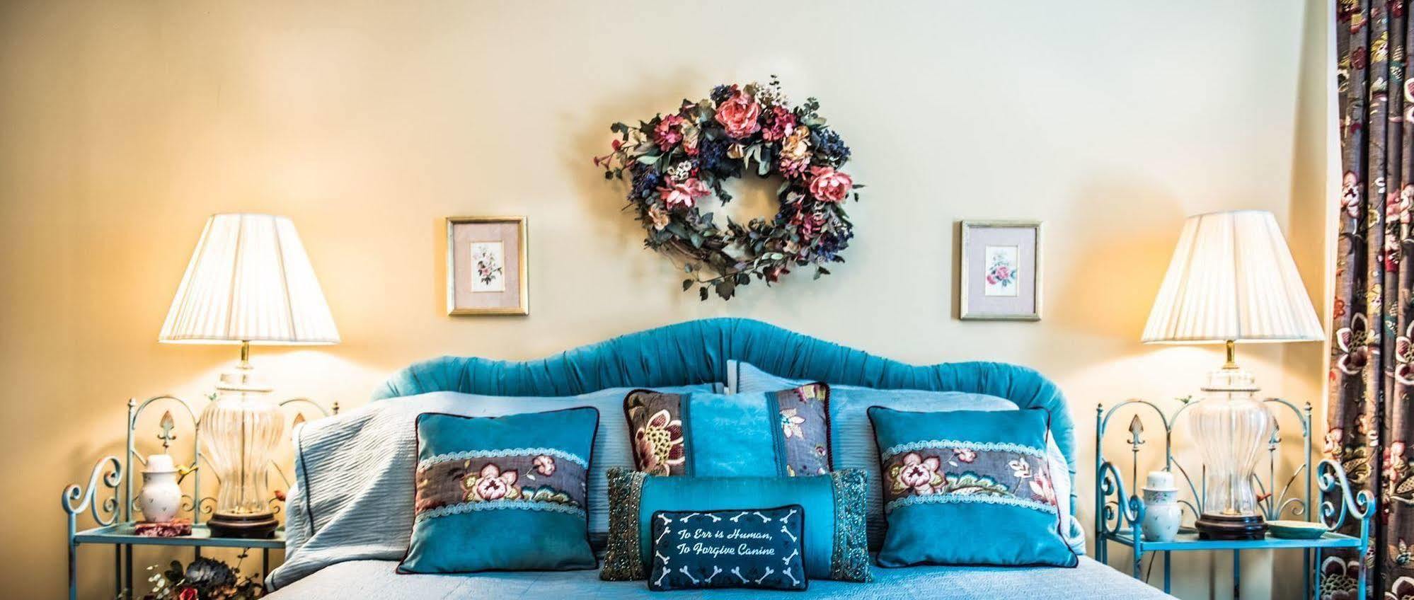 Inn At St James Court Louisville Bagian luar foto